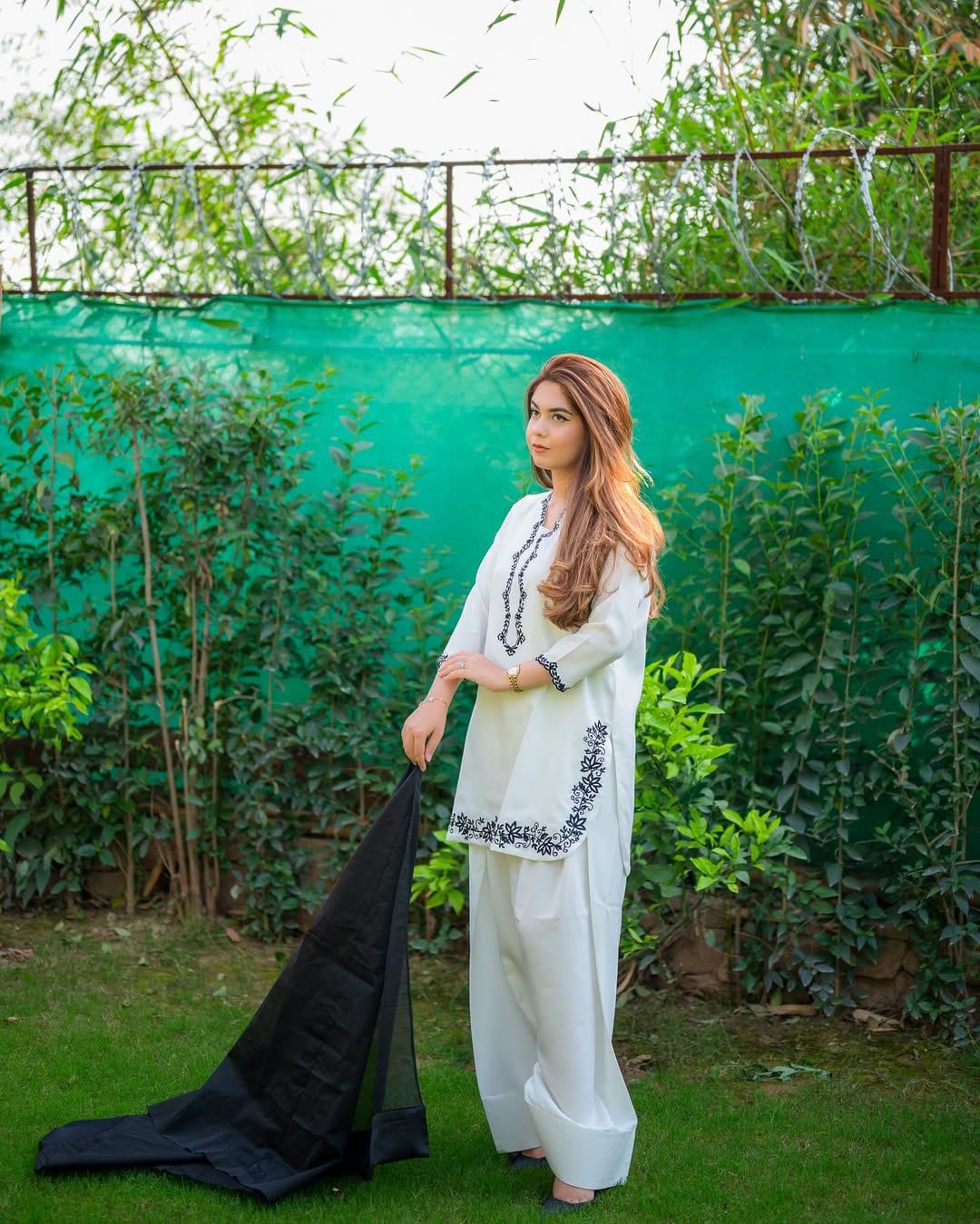 Designer Farsi Salwar Suit Set for Women – Elegant Party & Festive Wear with Dupatta