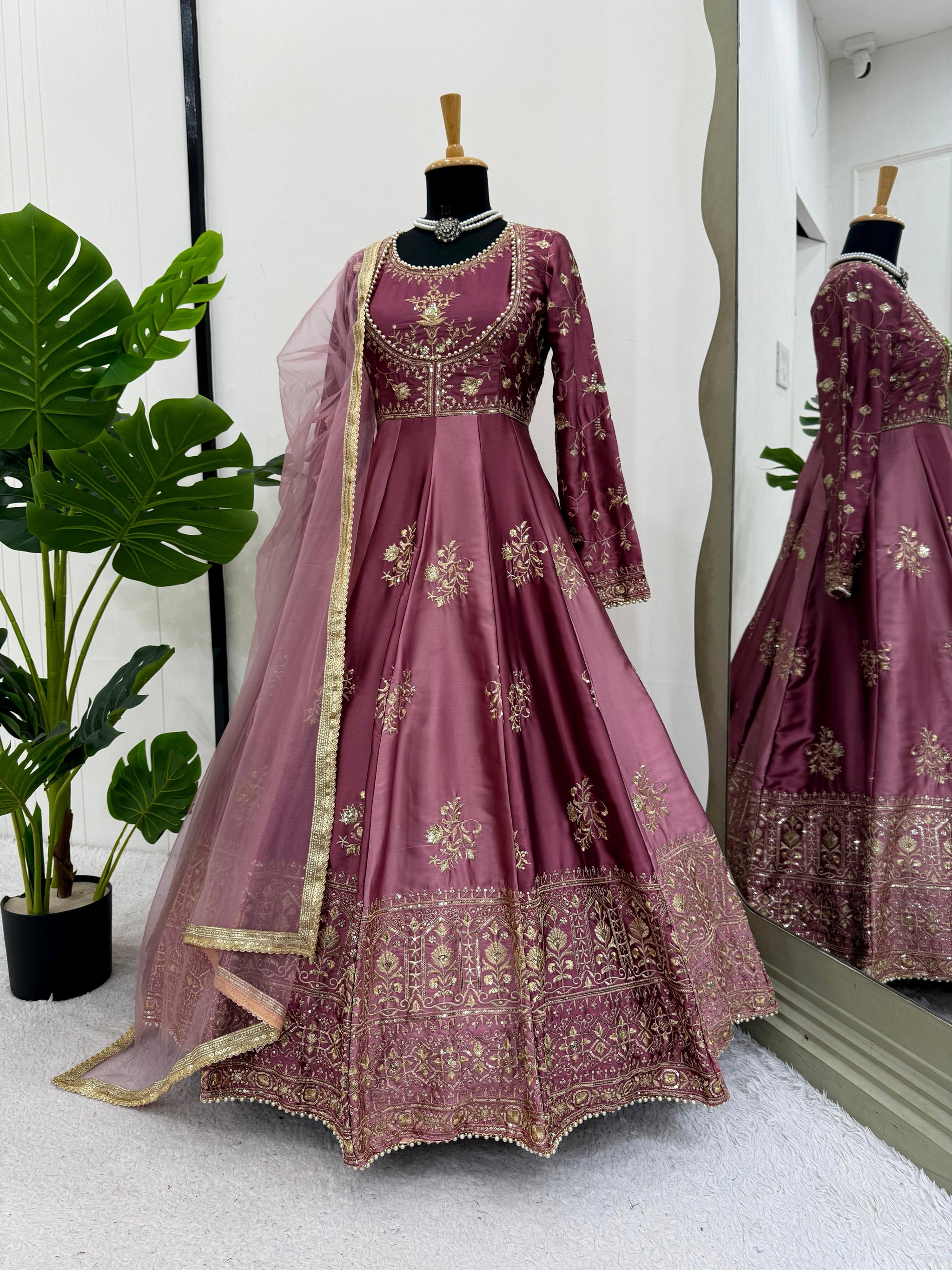 Elegant Anarkali Dress with Dupatta for Wedding & Party Wear
