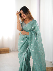 Gold Crush Saree Worn by Anikta Chauhan | Sequin Partywear Look
