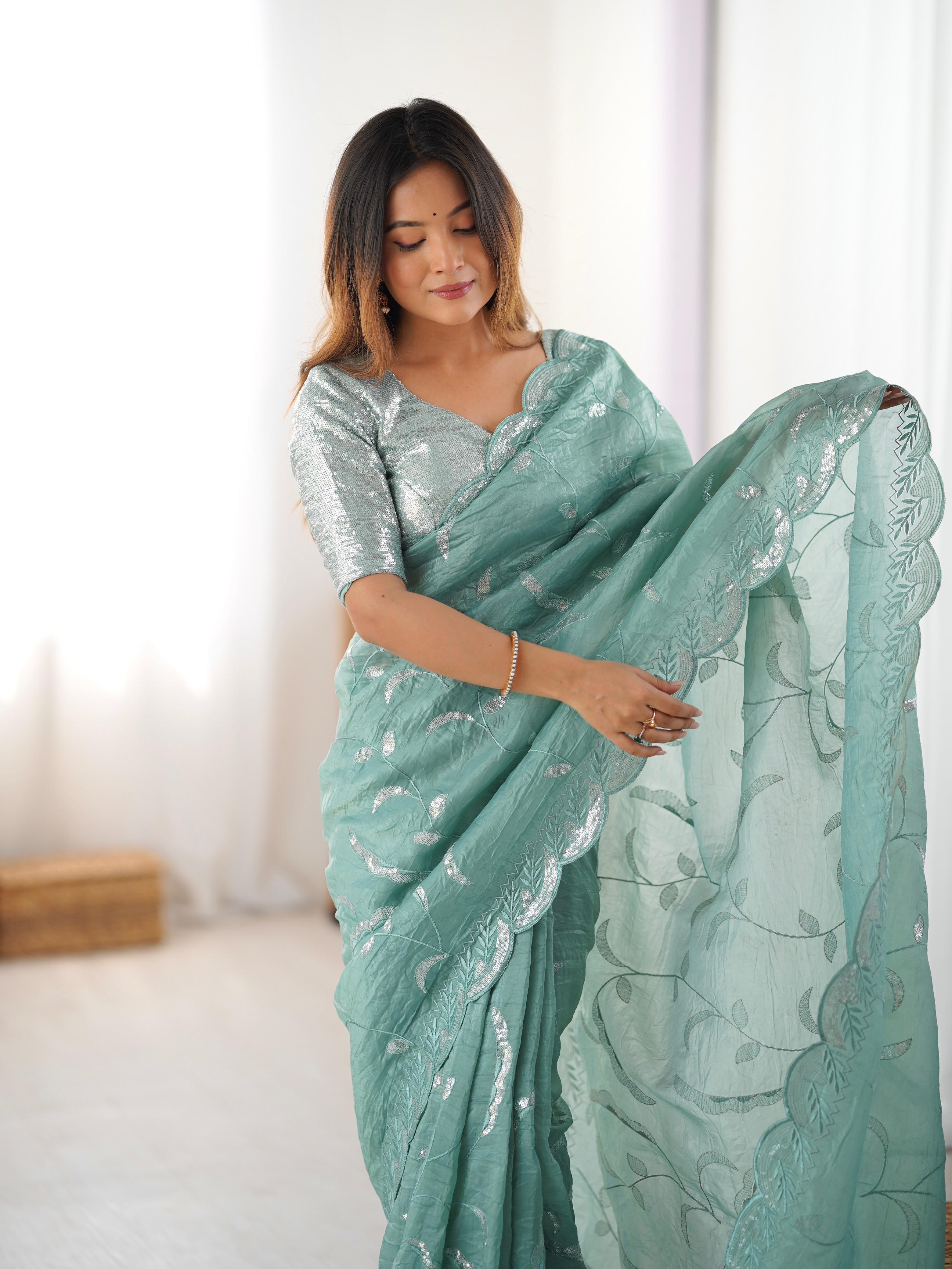 Gold Crush Saree Worn by Anikta Chauhan | Sequin Partywear Look