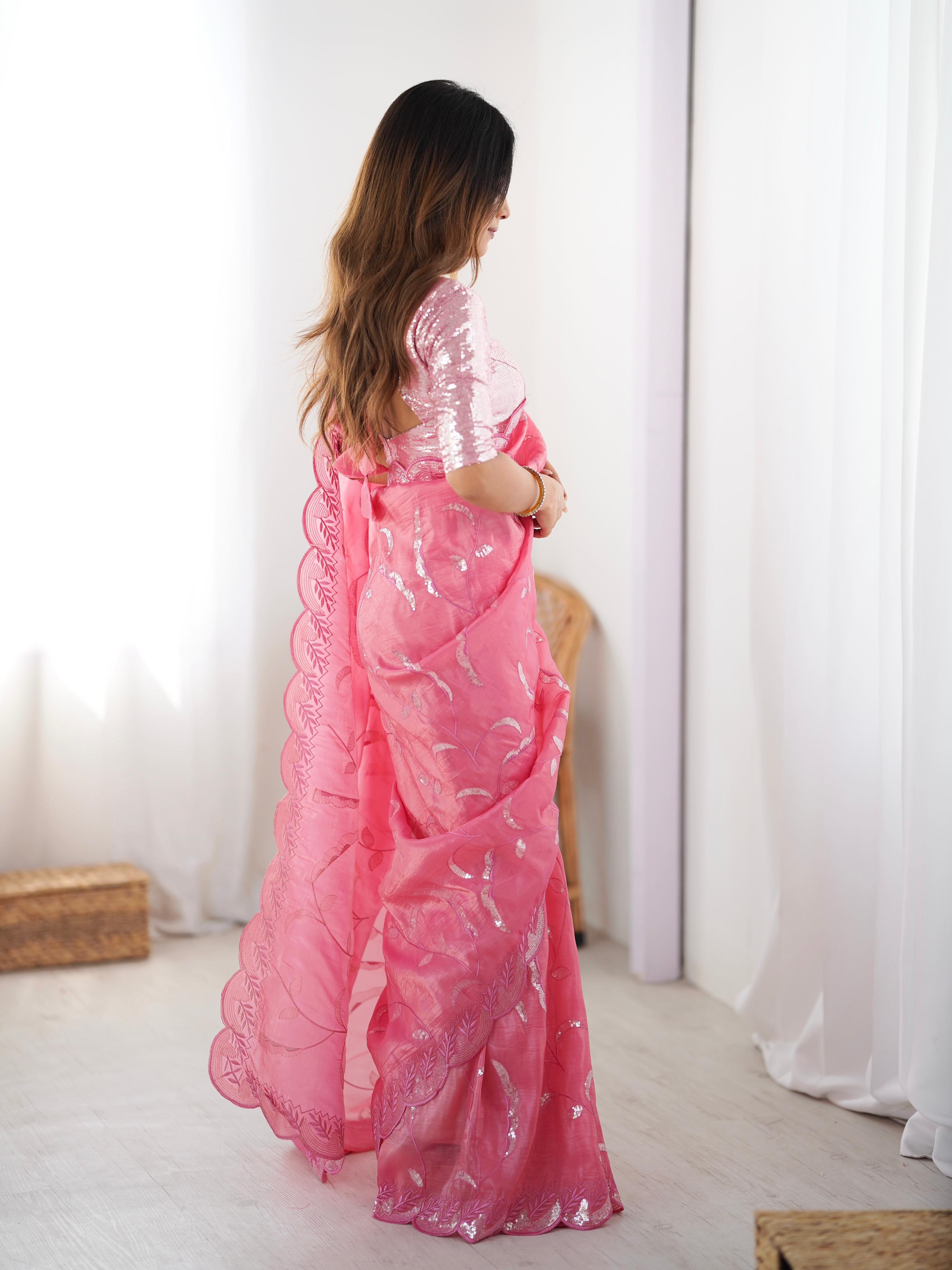 Gold Crush Saree Worn by Anikta Chauhan | Sequin Partywear Look
